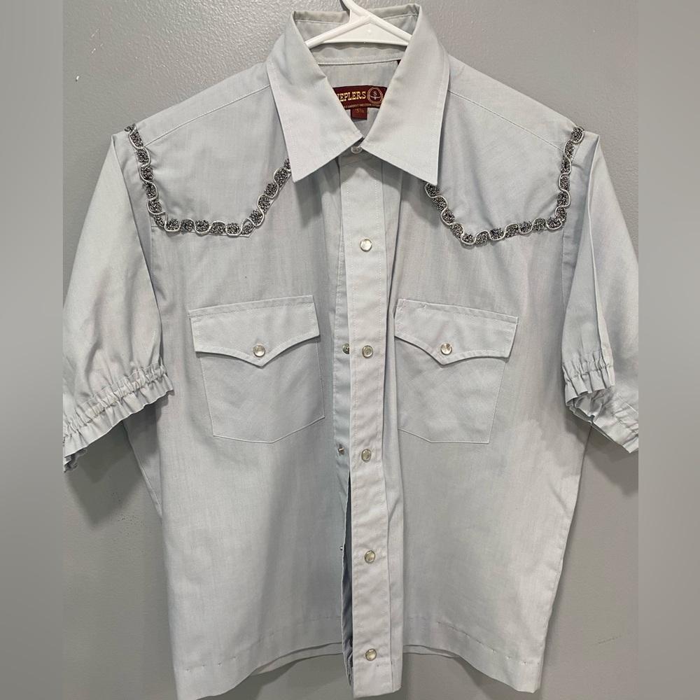 Vintage SHEPLARS WOMAN’s small Grey Western Pearl Snap- Silver Bling Blouse